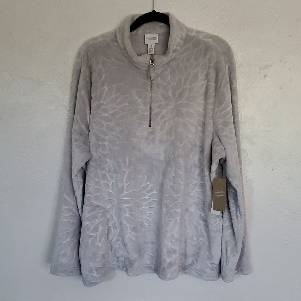 Chicos Weekends Gray Half-Zip Fleece Pullover With Pedal Pattern Size 3 Or XL